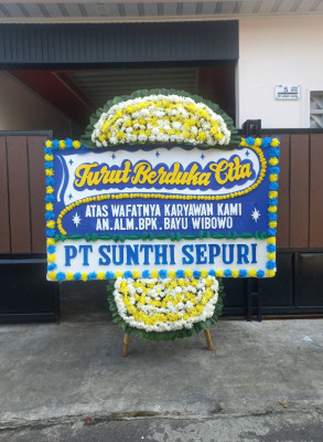 Papan Bunga Duka di Peranap