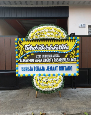 Papan Bunga Duka di Peranap
