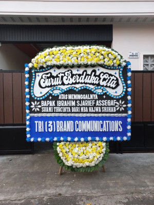 Papan Bunga Duka di Peranap